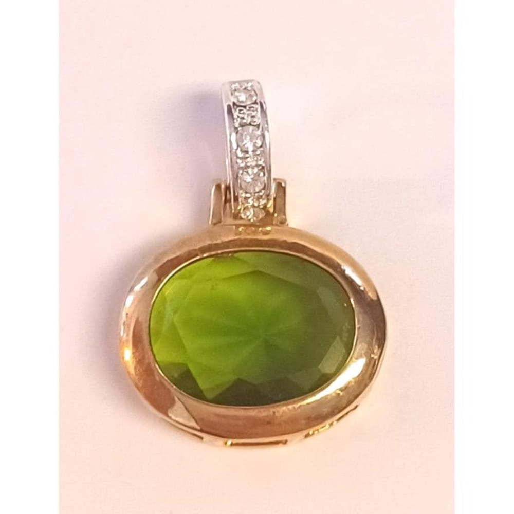 Vintage Gold Tone LG Oval Green Peridot Style Statement Pendant Crystal Accent